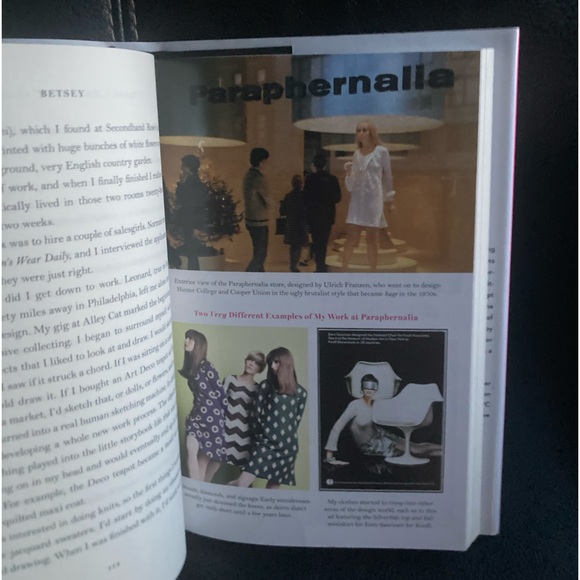 Book (Hardback): BETSEY. A Memoir by Betsey Johnson with Mark Vitulano - Picture 16 of 16